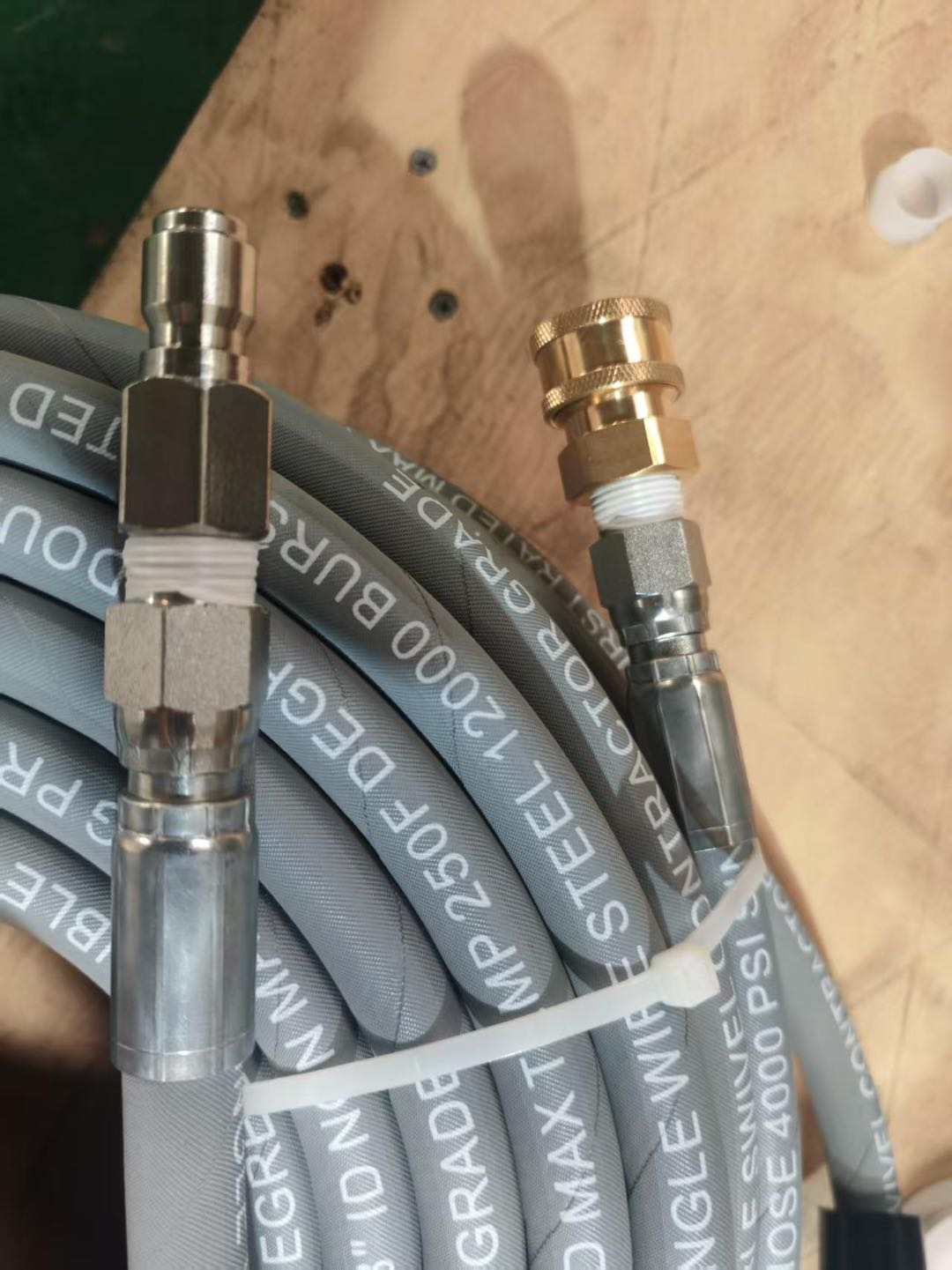 100 FT Pressure Washing Hose Non-marking 4000 PSI